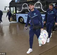 英格兰队士气低迷,努力调整备战下一场的简单介绍 英格兰队士气低迷,努力调整备战下一场的简单介绍